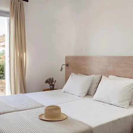 Elegant Seaside Villa, Great Views, Infinity Pool, Lia, Mykonos 卡拉法蒂斯