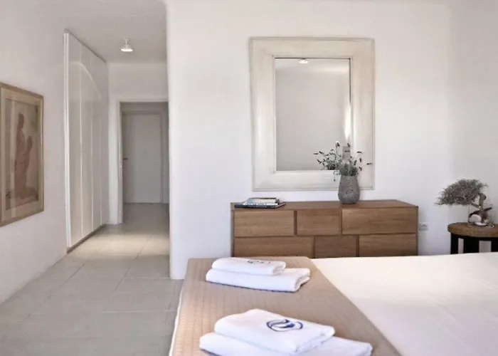 Elegant Seaside Villa, Great Views, Infinity Pool, Lia, Mykonos 别墅 *