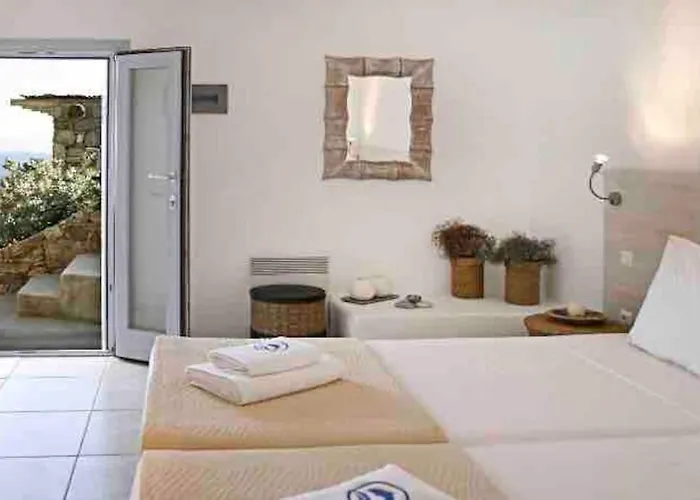 Elegant Seaside Villa, Great Views, Infinity Pool, Lia, Mykonos 别墅