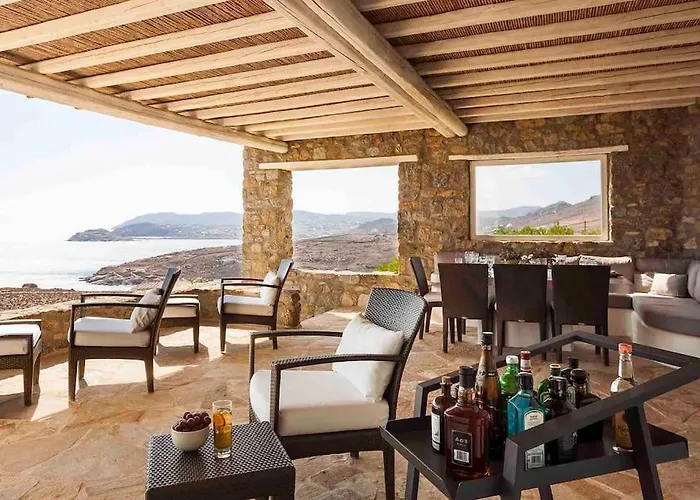 Elegant Seaside Villa, Great Views, Infinity Pool, Lia, Mykonos 卡拉法蒂斯