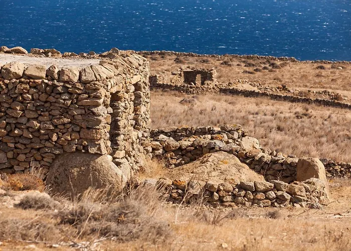 Elegant Seaside Villa, Great Views, Infinity Pool, Lia, Mykonos 别墅