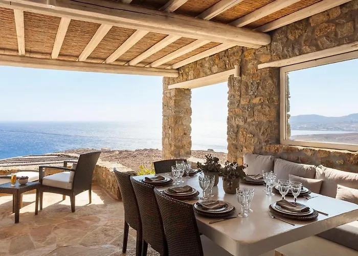 Elegant Seaside Villa, Great Views, Infinity Pool, Lia, Mykonos