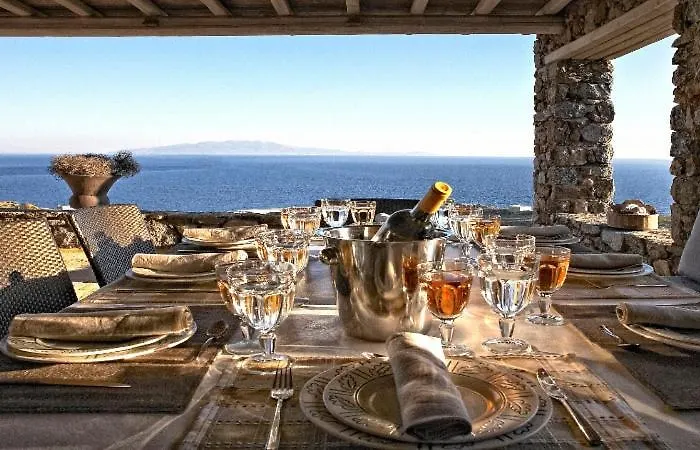 Elegant Seaside Villa, Great Views, Infinity Pool, Lia, Mykonos 别墅 卡拉法蒂斯