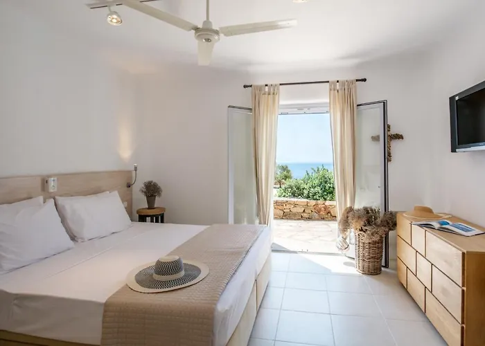 别墅 Elegant Seaside Villa, Great Views, Infinity Pool, Lia, Mykonos 卡拉法蒂斯