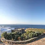 Elegant Seaside Villa, Great Views, Infinity Pool, Lia, Mykonos וילה
