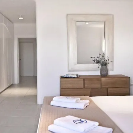 Elegant Seaside Villa, Great Views, Infinity Pool, Lia, Mykonos וילה *
