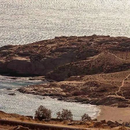וילה Elegant Seaside Villa, Great Views, Infinity Pool, Lia, Mykonos