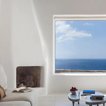 Villa Elegant Seaside Villa, Great Views, Infinity Pool, Lia, Mykonos *