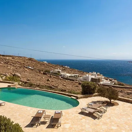 Elegant Seaside Villa, Great Views, Infinity Pool, Lia, Mykonos Kalafatis