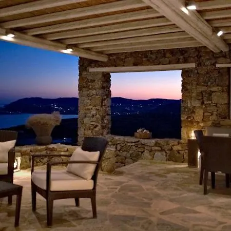 Elegant Seaside Villa, Great Views, Infinity Pool, Lia, Mykonos