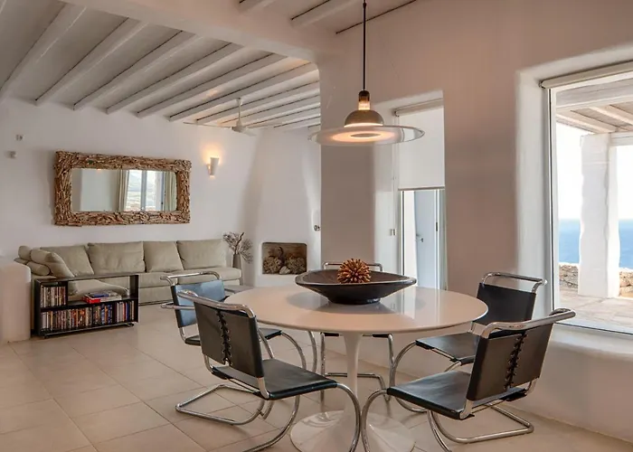 Elegant Seaside Villa, Great Views, Infinity Pool, Lia, Mykonos