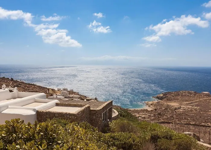 Elegant Seaside Villa, Great Views, Infinity Pool, Lia, Mykonos * Kalafatis