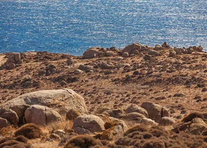 Vila Elegant Seaside Villa, Great Views, Infinity Pool, Lia, Mykonos