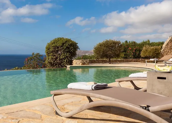 Vila Elegant Seaside Villa, Great Views, Infinity Pool, Lia, Mykonos