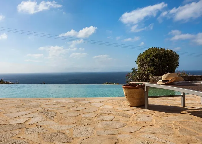 Elegant Seaside Villa, Great Views, Infinity Pool, Lia, Mykonos Vila